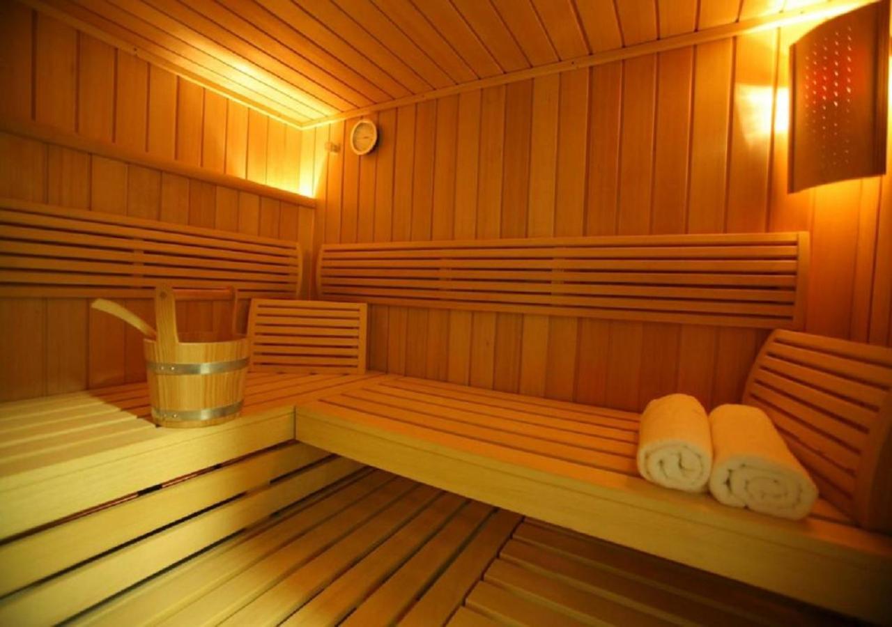 Hotel Fiamma & Spa チェゼナーティコ エクステリア 写真