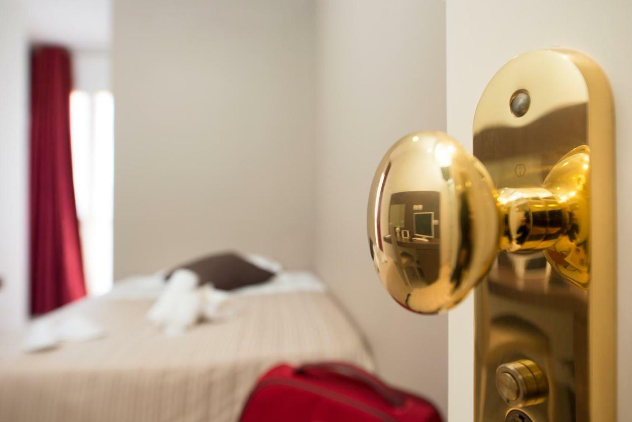 Hotel Fiamma & Spa チェゼナーティコ エクステリア 写真