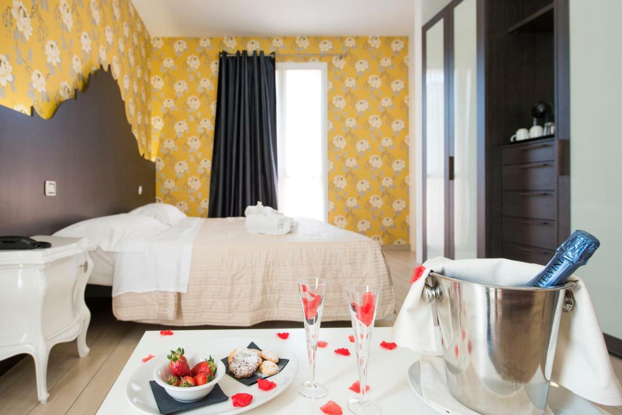 Hotel Fiamma & Spa チェゼナーティコ エクステリア 写真