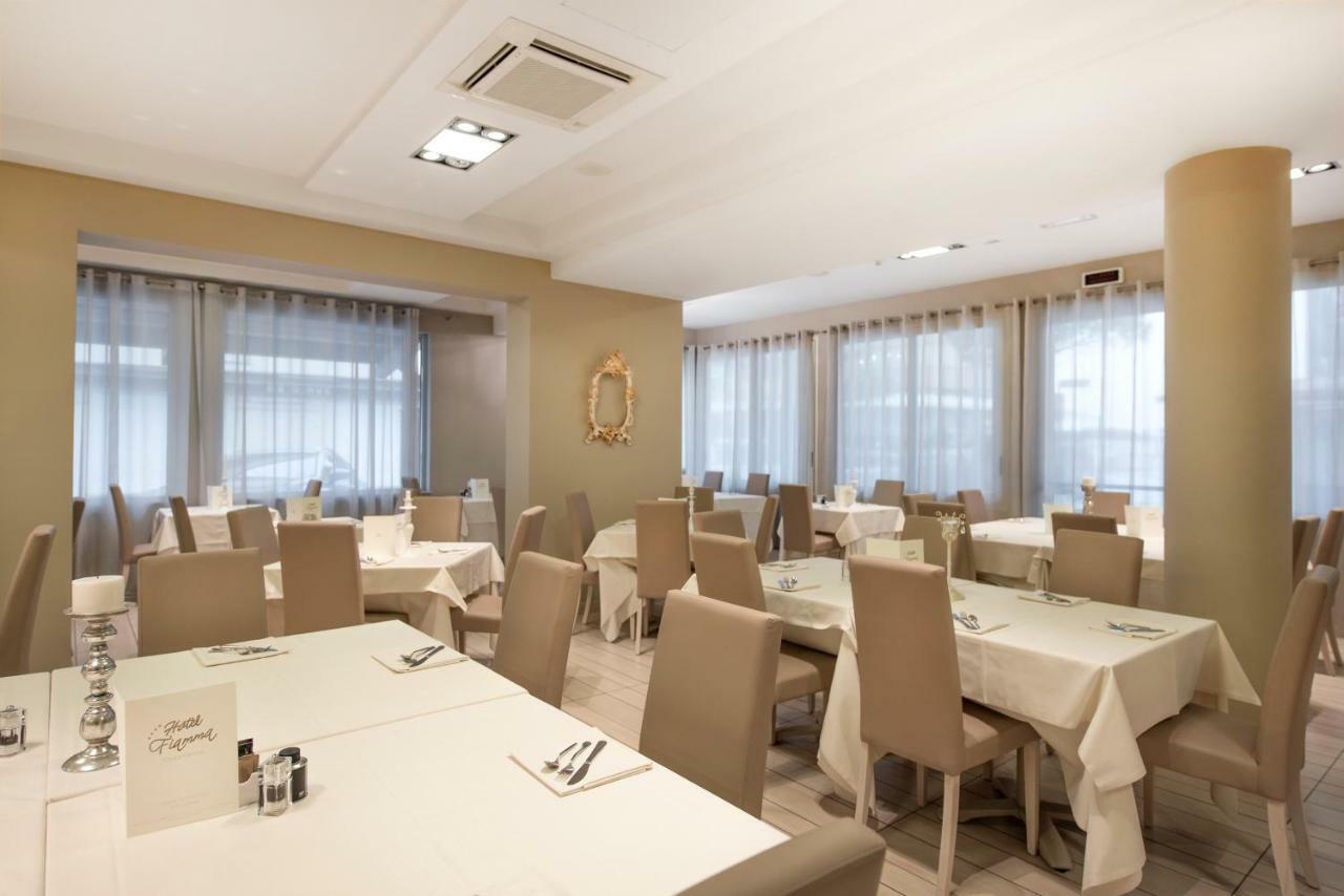 Hotel Fiamma & Spa チェゼナーティコ エクステリア 写真