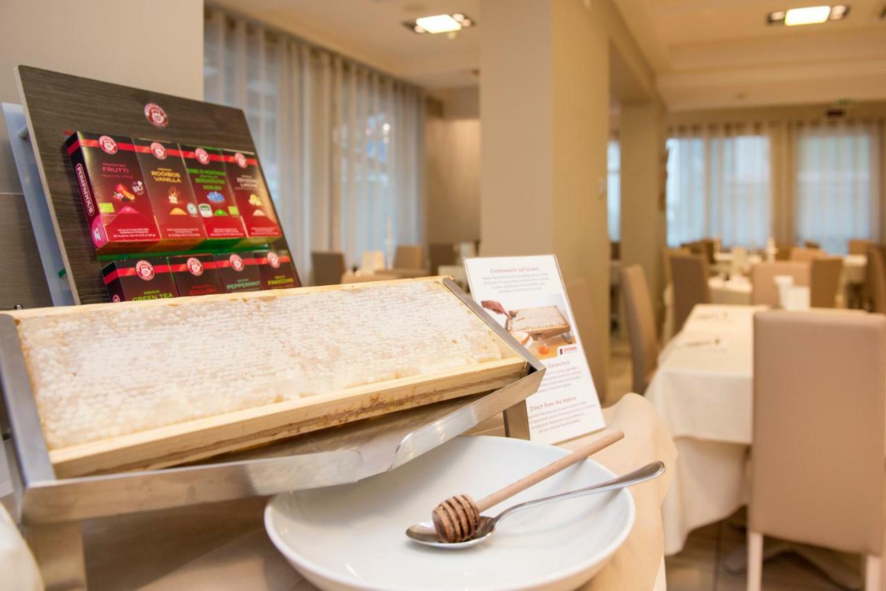 Hotel Fiamma & Spa チェゼナーティコ エクステリア 写真