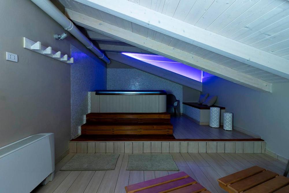 Hotel Fiamma & Spa チェゼナーティコ エクステリア 写真